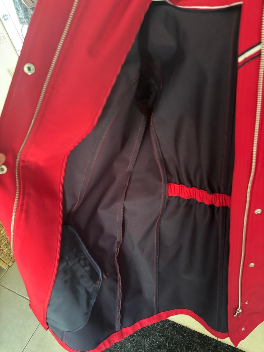 Tommy Hilfiger Women’s Red Hooded Jacket Lightweight Bomber Jacket